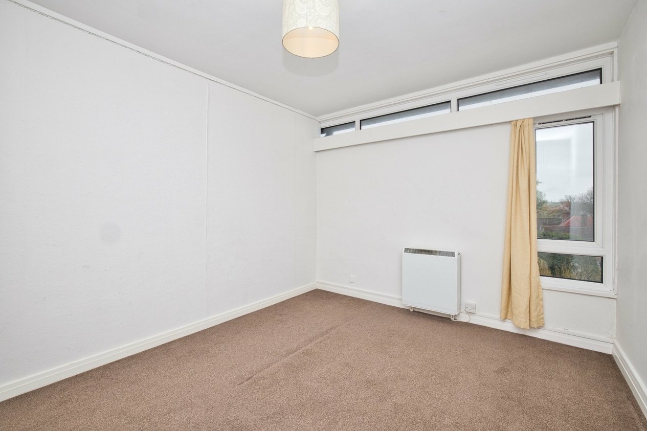 Properties For Sale in New Dover Road Canterbury