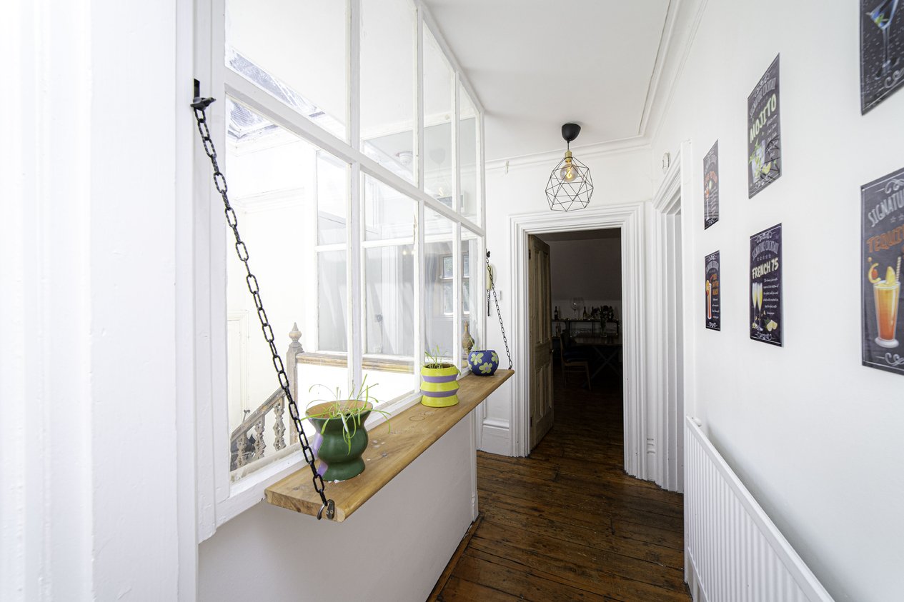 Properties For Sale in New Dover Road Canterbury