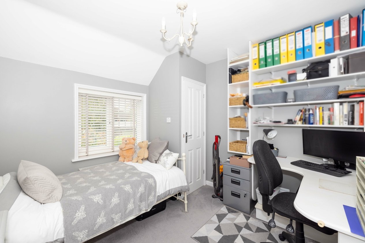 Properties For Sale in New Dover Road Canterbury
