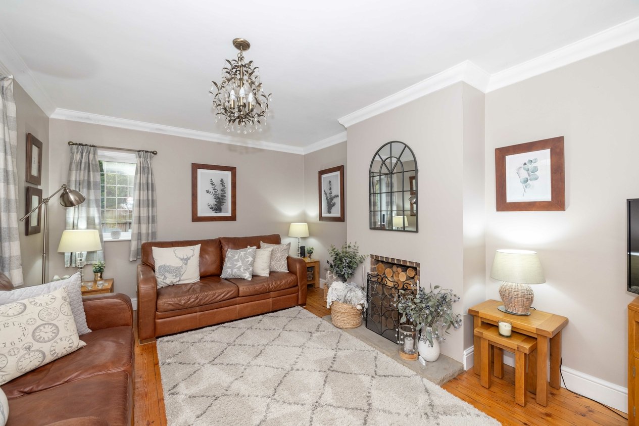 Properties For Sale in New Dover Road Canterbury