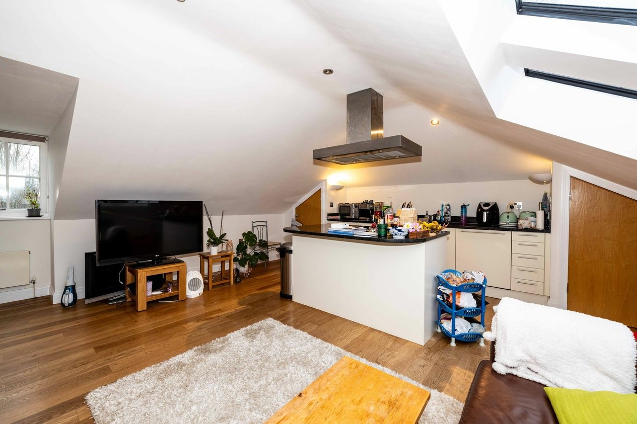 Properties For Sale in New Dover Road  The Mews Apartments