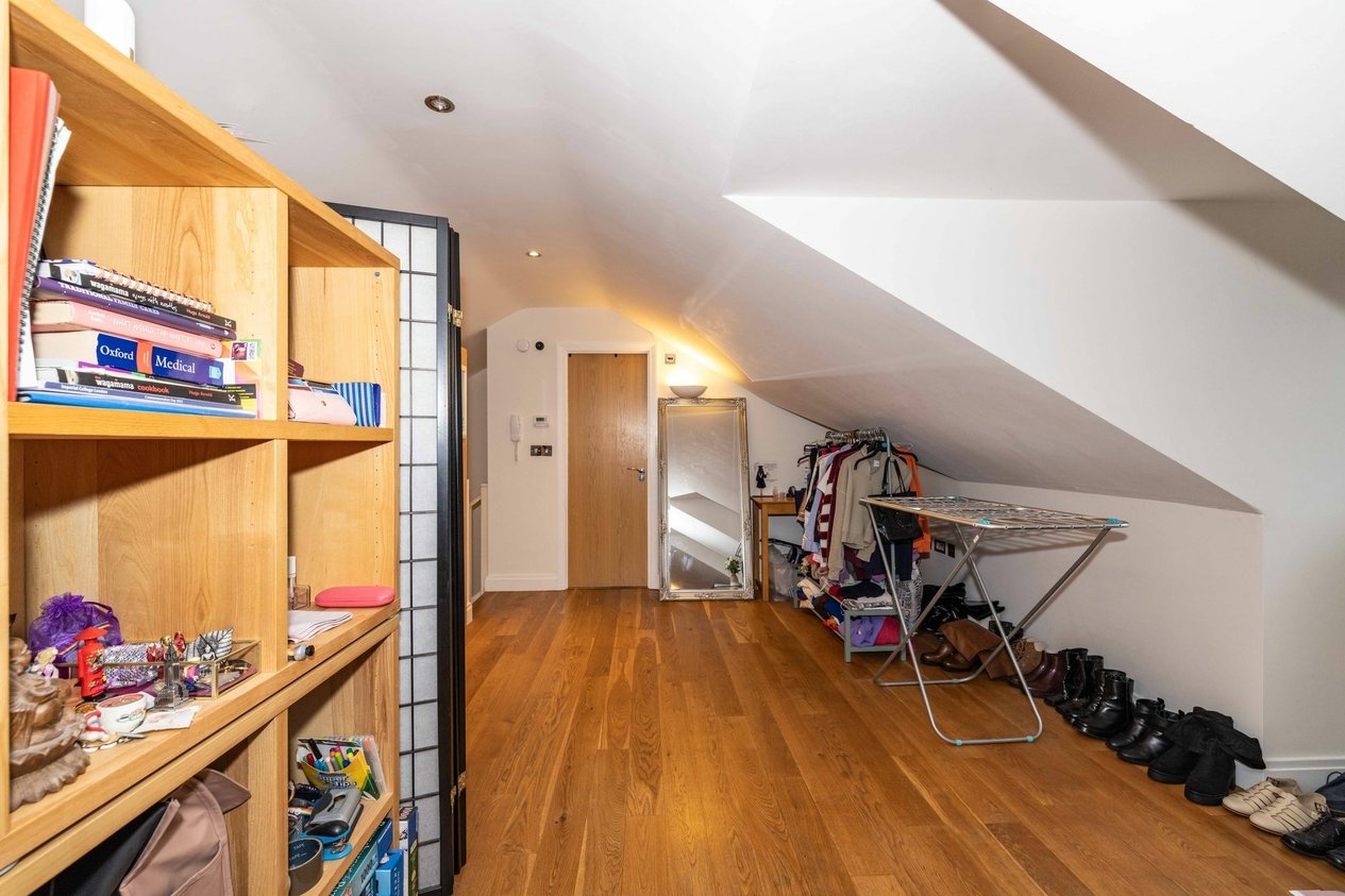 Properties For Sale in New Dover Road  The Mews Apartments