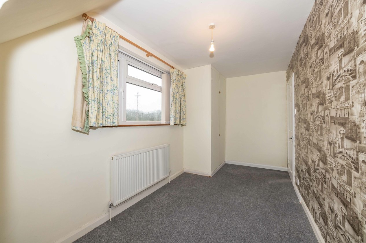 Properties Under Offer in New House Close Canterbury
