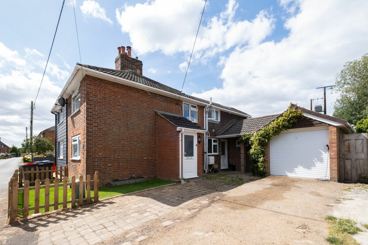 Properties For Sale in New Town Street  Chartham Hatch