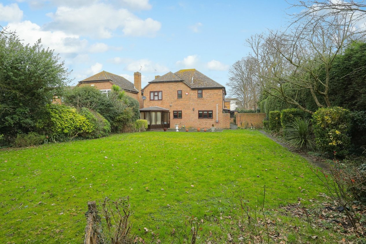 Properties Sold Subject To Contract in Newbury Close  Birchington