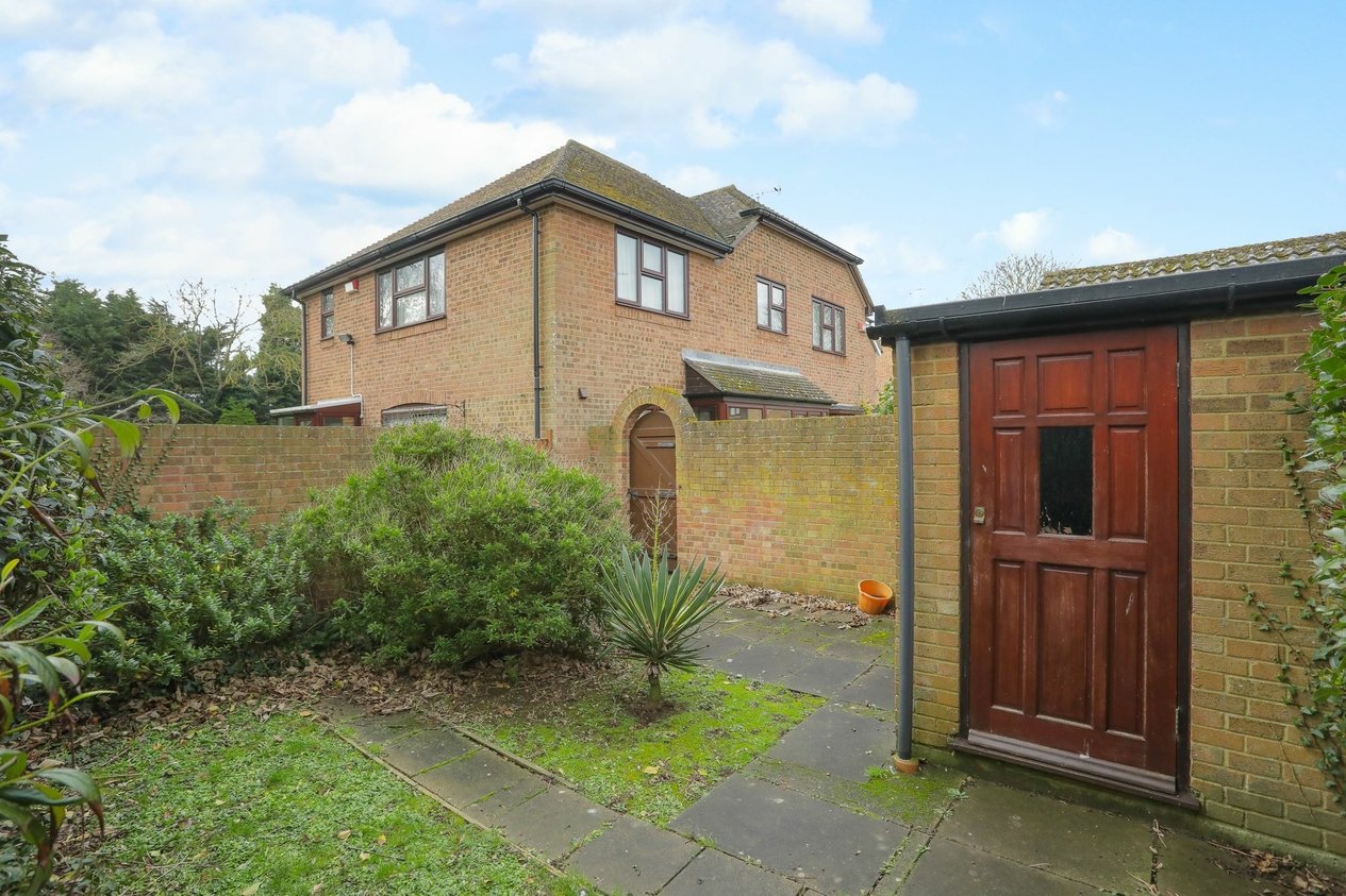 Properties Sold Subject To Contract in Newbury Close  Birchington
