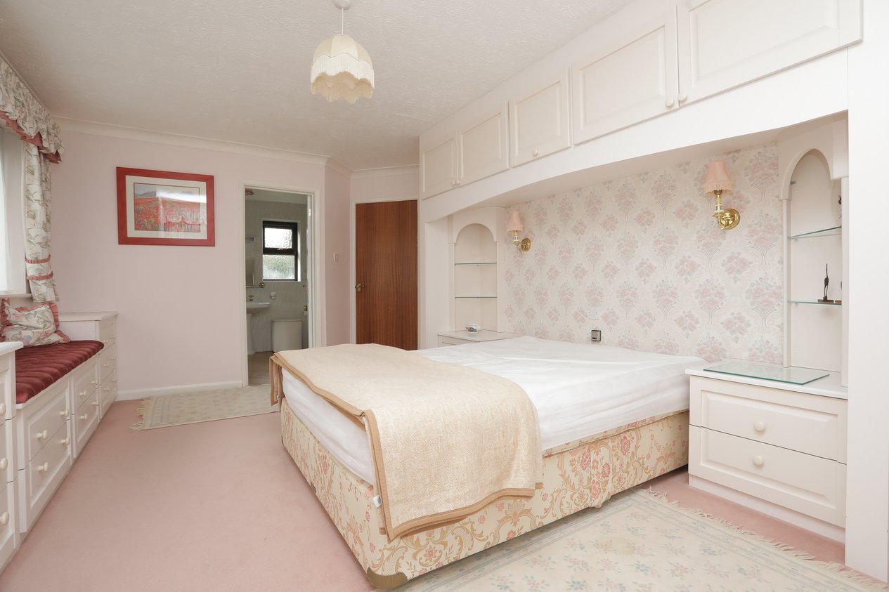 Properties Under Offer in Newbury Close Birchington