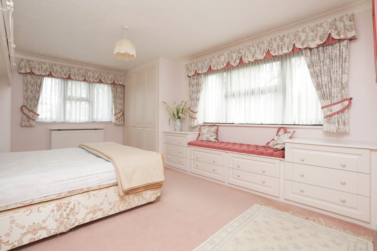 Properties Under Offer in Newbury Close Birchington