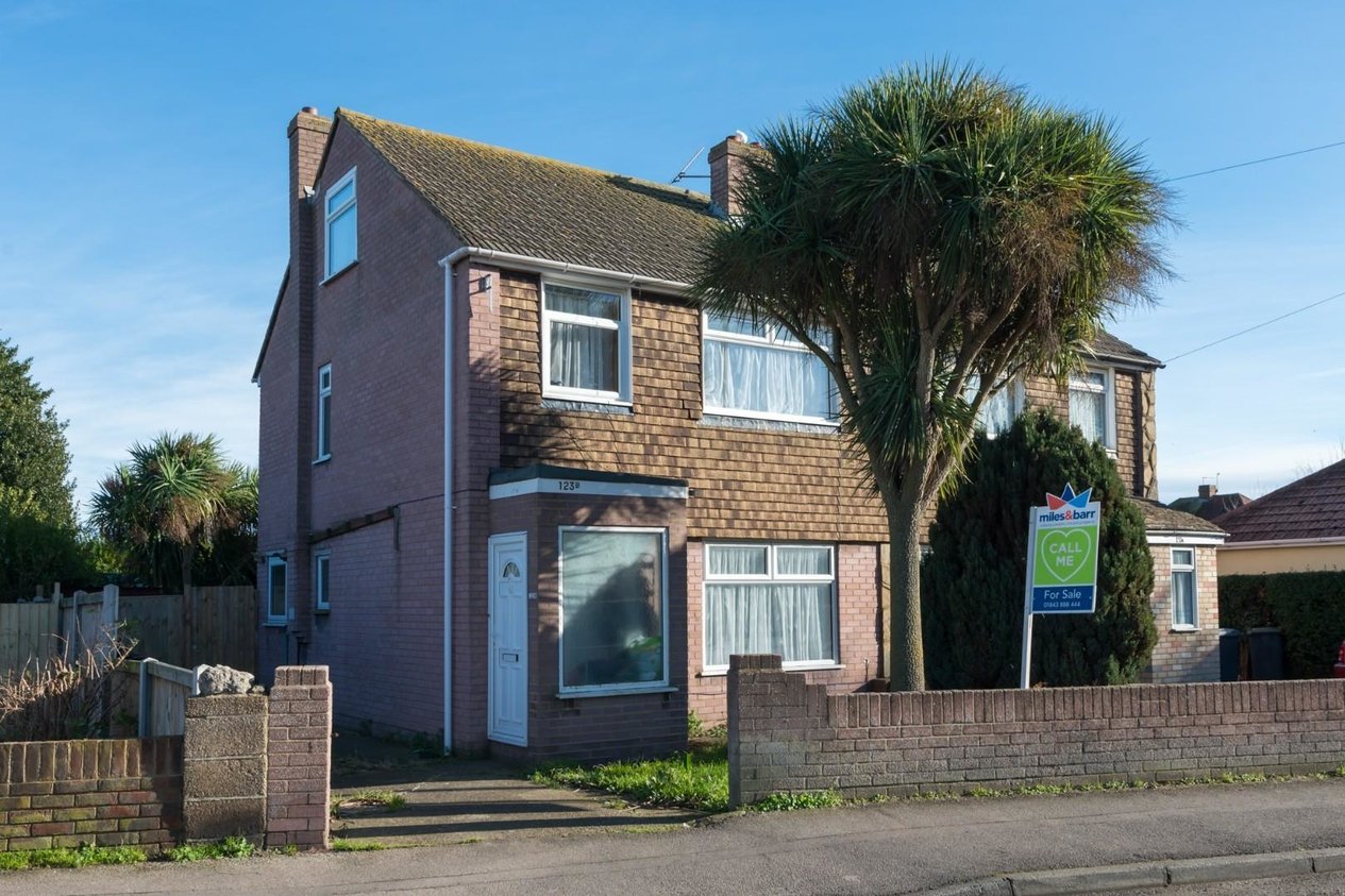 Properties For Sale in Newington Road 