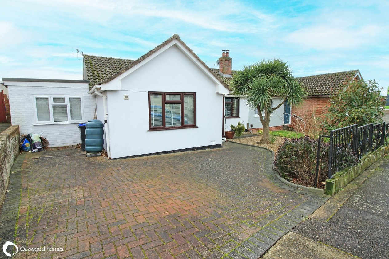 Properties Under Offer in Nicholas Drive Cliffsend