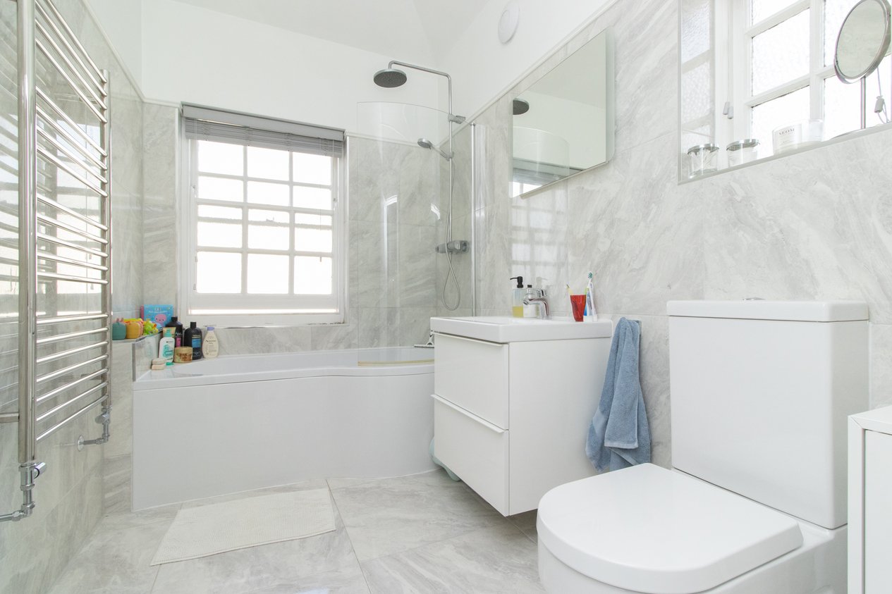 Properties Under Offer in Nightingale Place Margate
