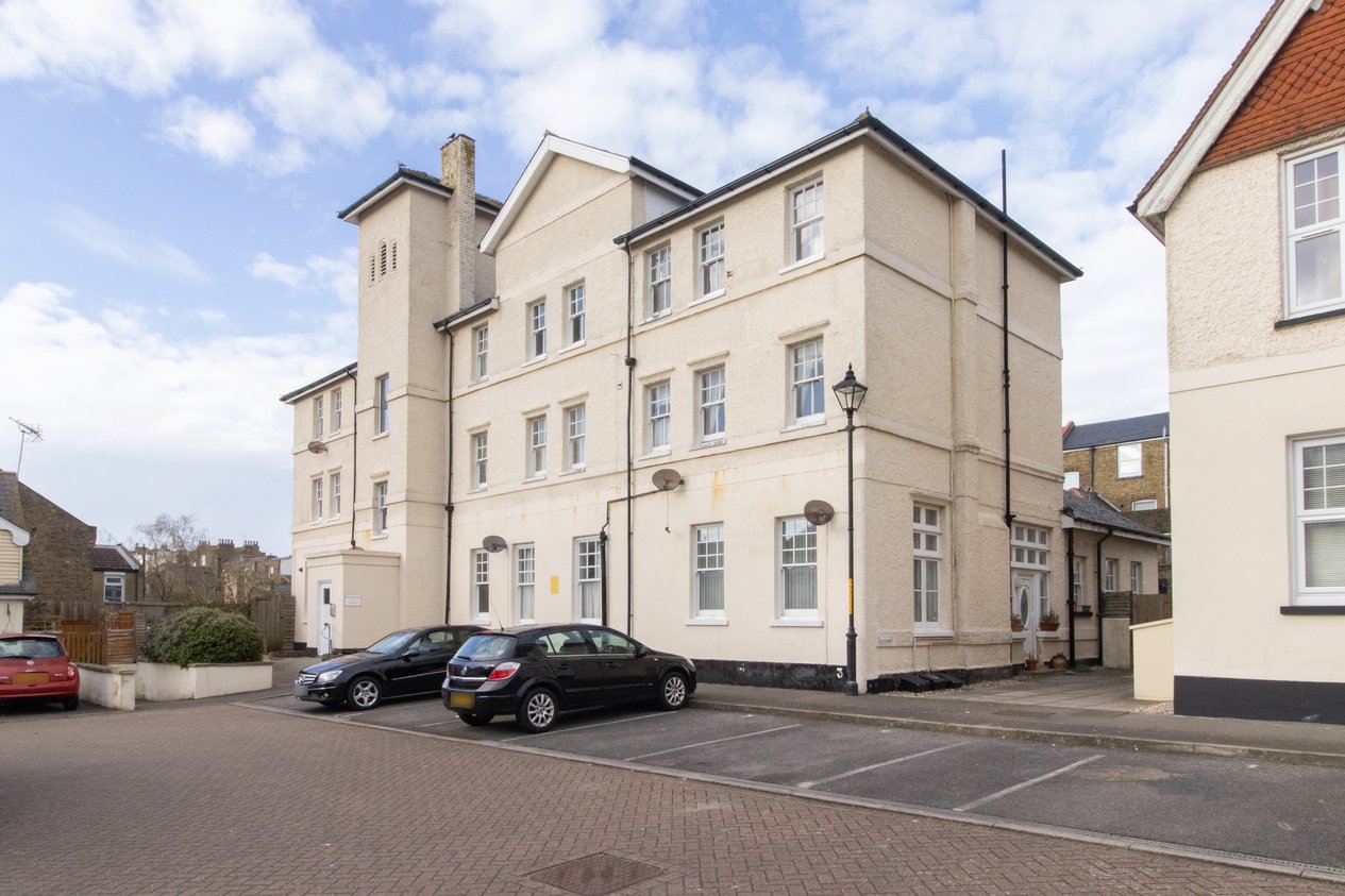 Properties For Sale in Nightingale Place Margate
