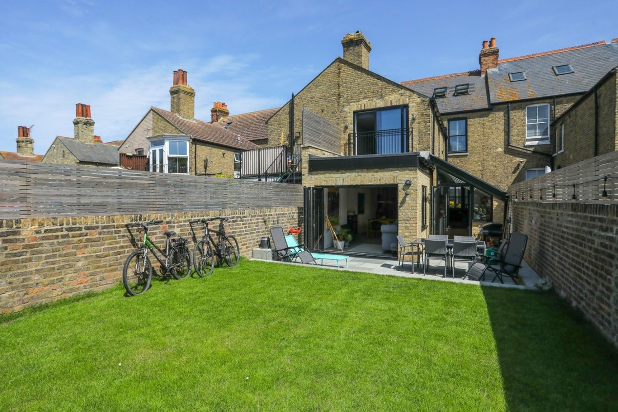 Properties Under Offer in Norfolk Road Margate