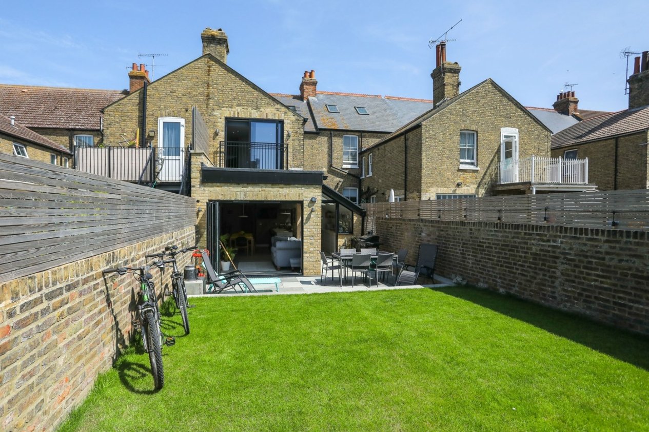 Properties Under Offer in Norfolk Road Margate