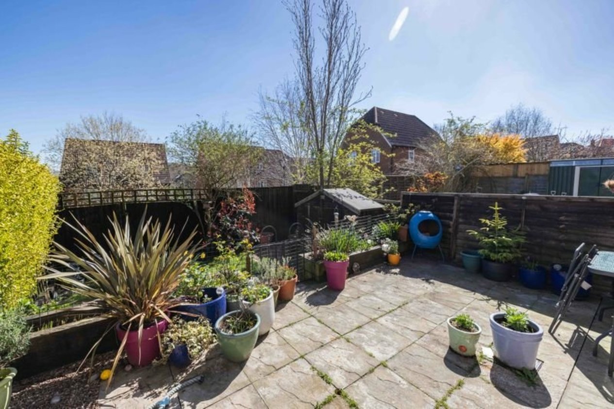 Properties Under Offer in Normandy Way Ashford