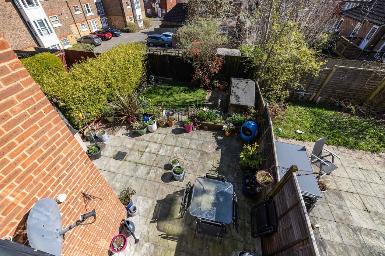 Properties Under Offer in Normandy Way Ashford
