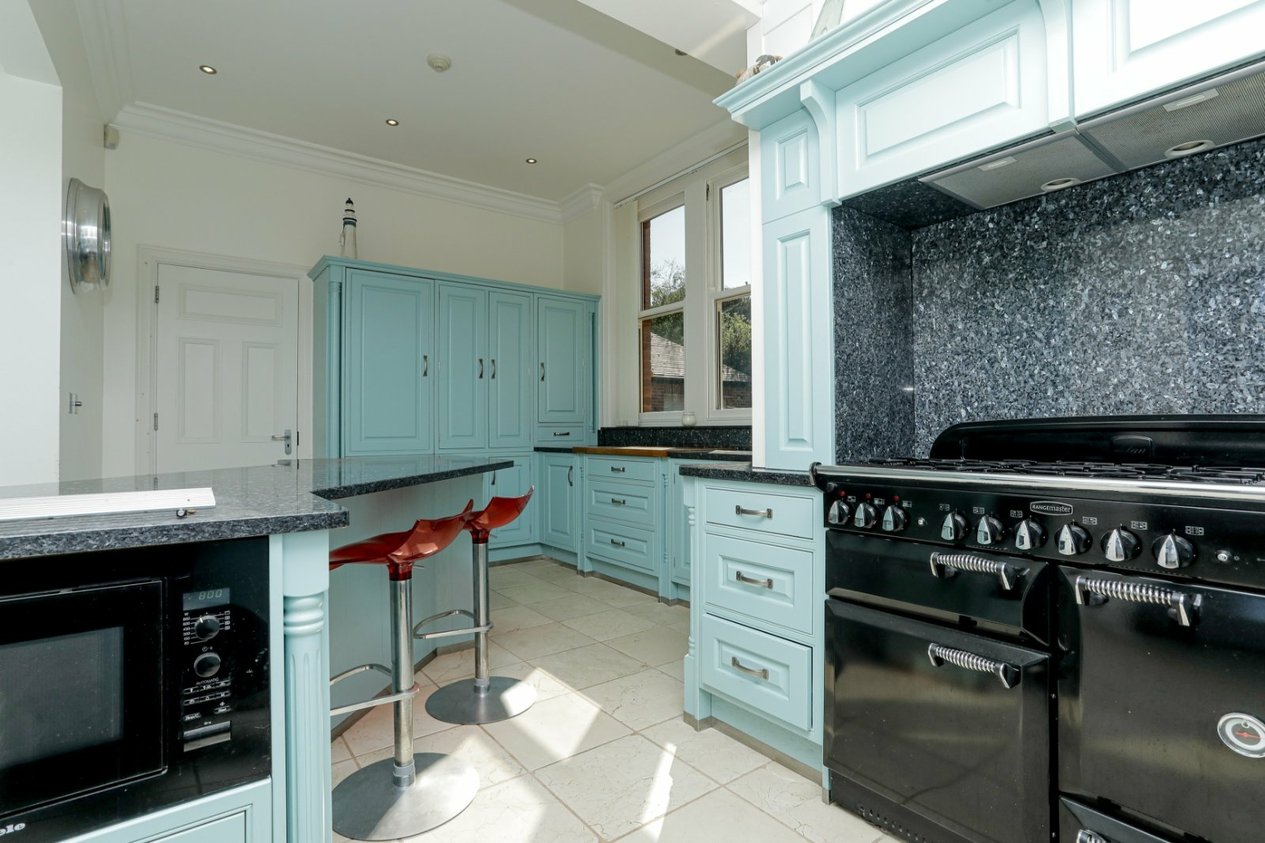 Properties For Sale in North Foreland Avenue Broadstairs