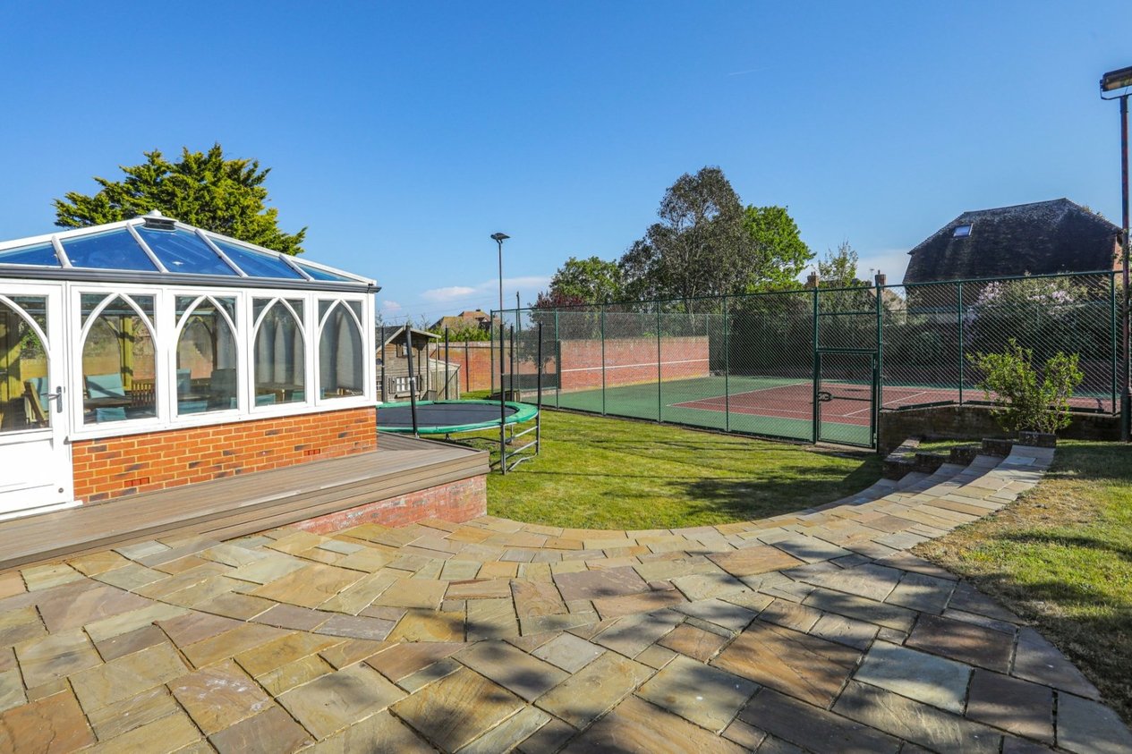 Properties For Sale in North Foreland Avenue Broadstairs