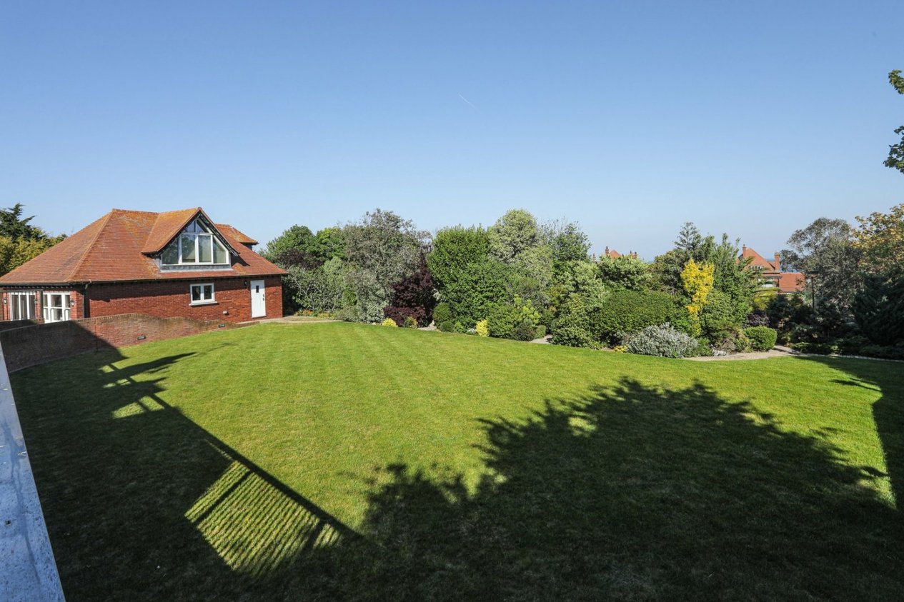 Properties For Sale in North Foreland Avenue Broadstairs