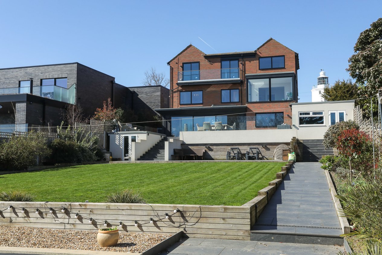 Properties Under Offer in North Foreland Avenue Broadstairs