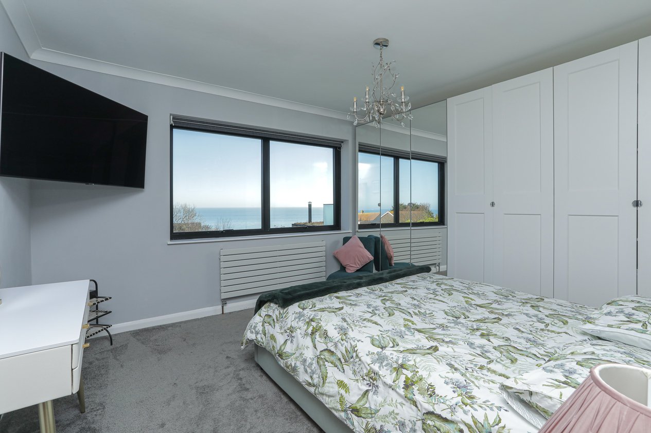 Properties Under Offer in North Foreland Avenue Broadstairs
