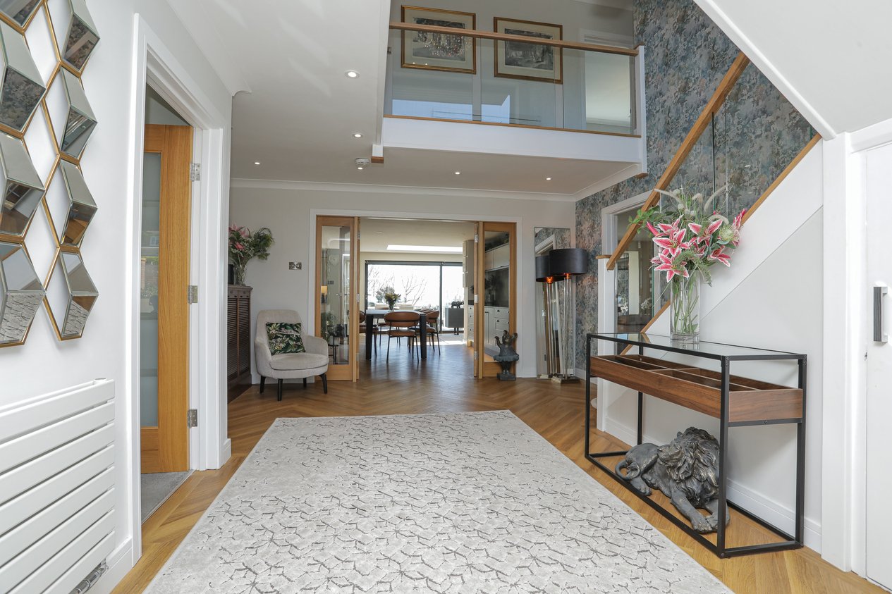 Properties Under Offer in North Foreland Avenue Broadstairs