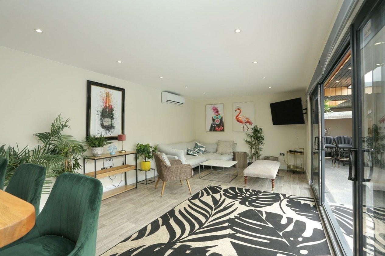 Properties Under Offer in North Foreland Avenue Broadstairs