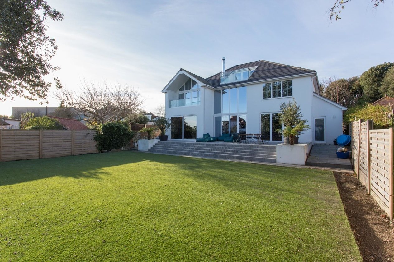 Properties For Sale in North Foreland Road 
