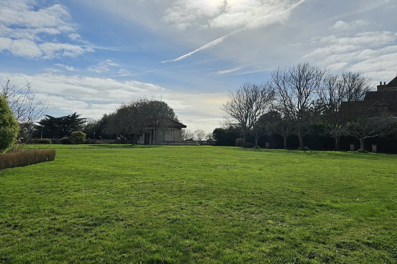 Properties For Sale in North Foreland Road Broadstairs