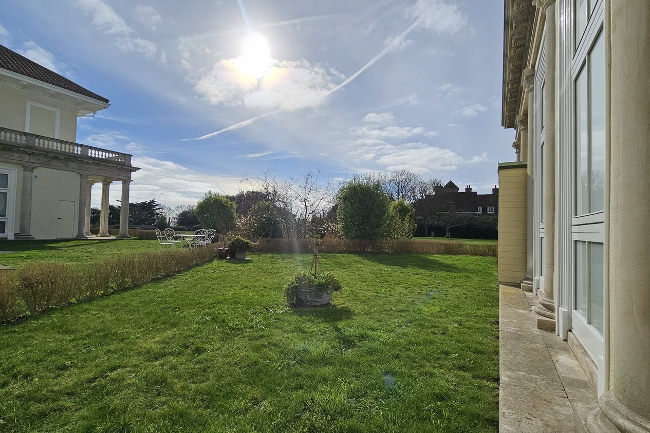 Properties For Sale in North Foreland Road Broadstairs