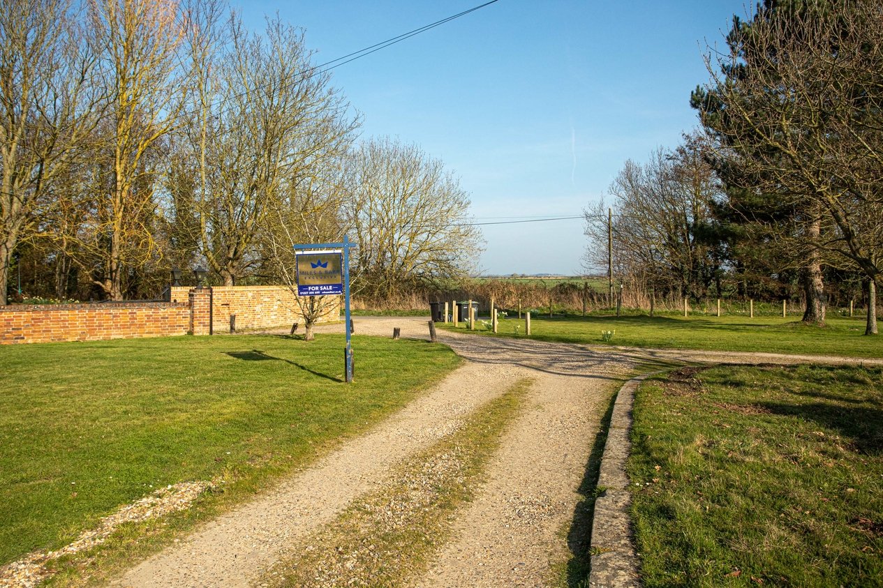 Properties For Sale in North Stream Marshside