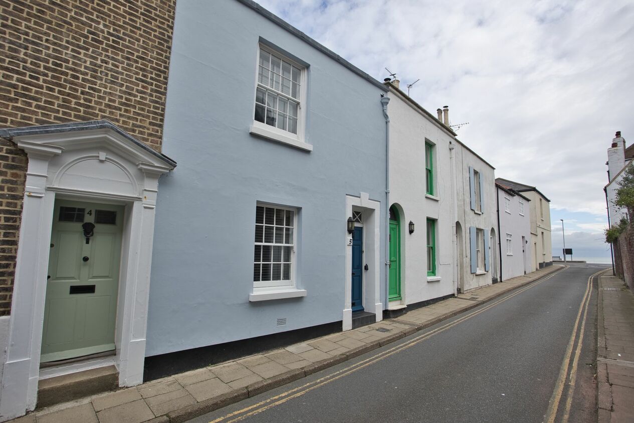 Properties For Sale in North Street  Deal