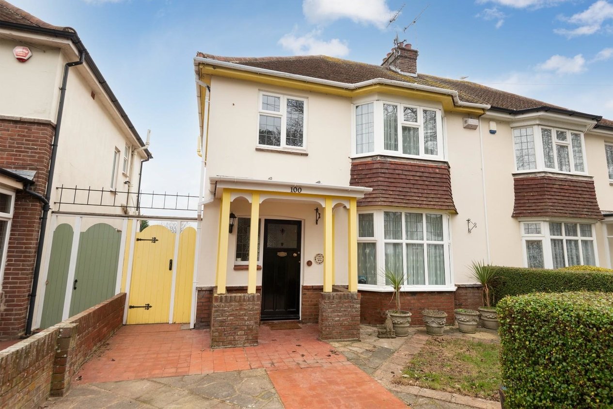 Properties Sold Subject To Contract in Northdown Park Road 