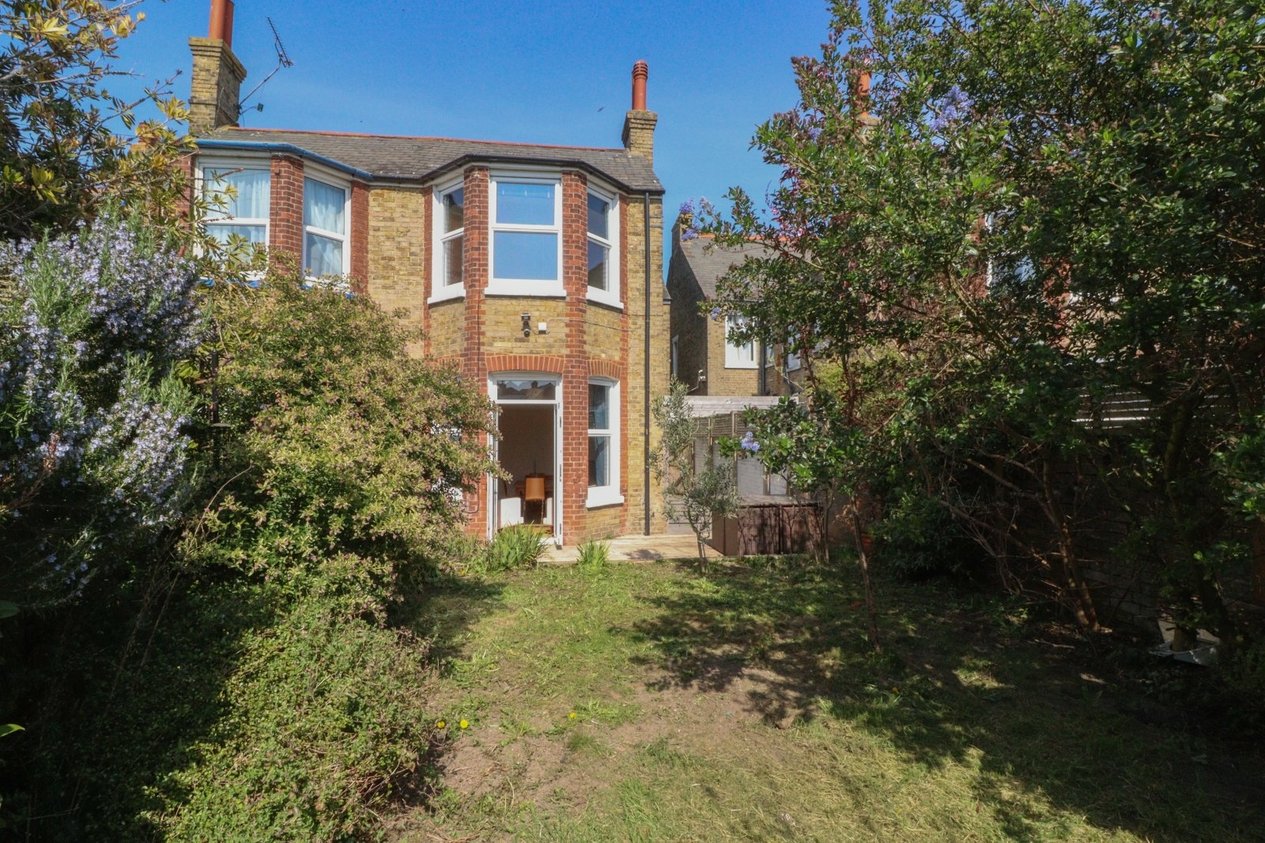 Properties For Sale in Northdown Park Road Margate