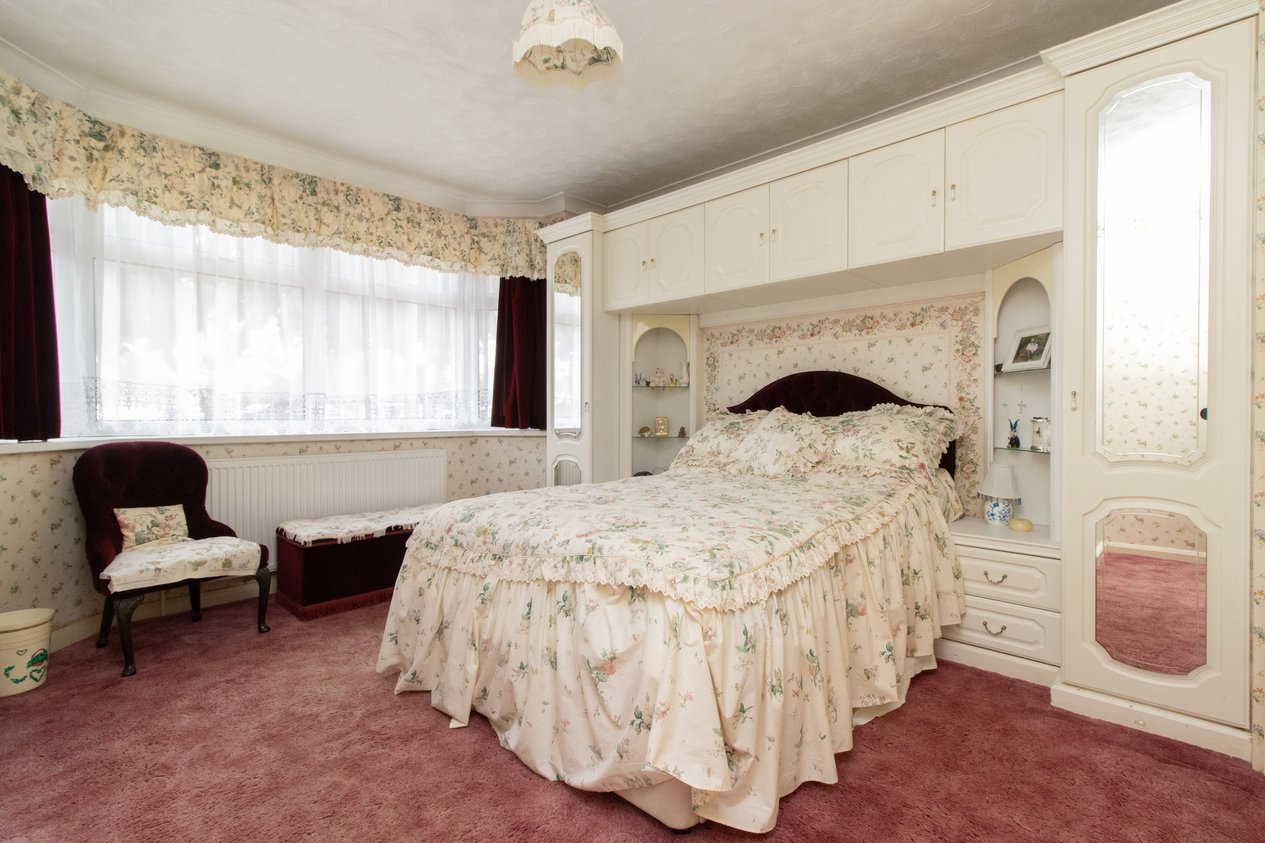 Properties For Sale in Northdown Park Road Margate