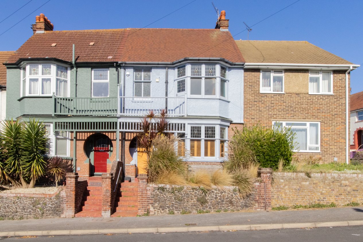 Properties For Sale in Northdown Park Road Margate