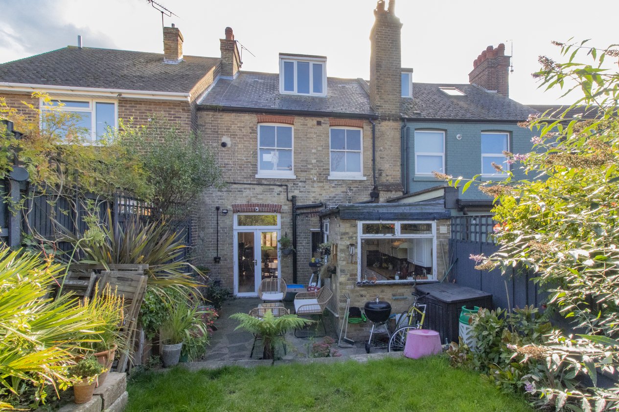 Properties For Sale in Northdown Park Road Margate