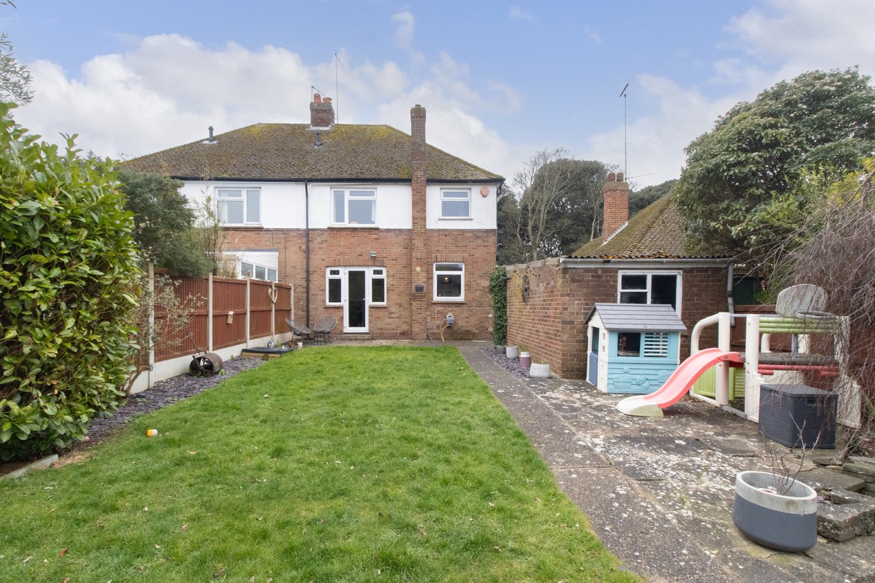 Properties For Sale in Northdown Park Road Margate