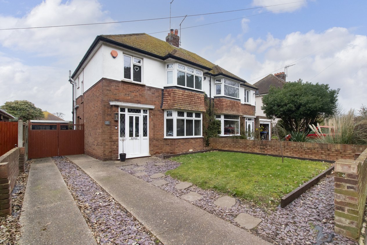 Properties For Sale in Northdown Park Road Margate