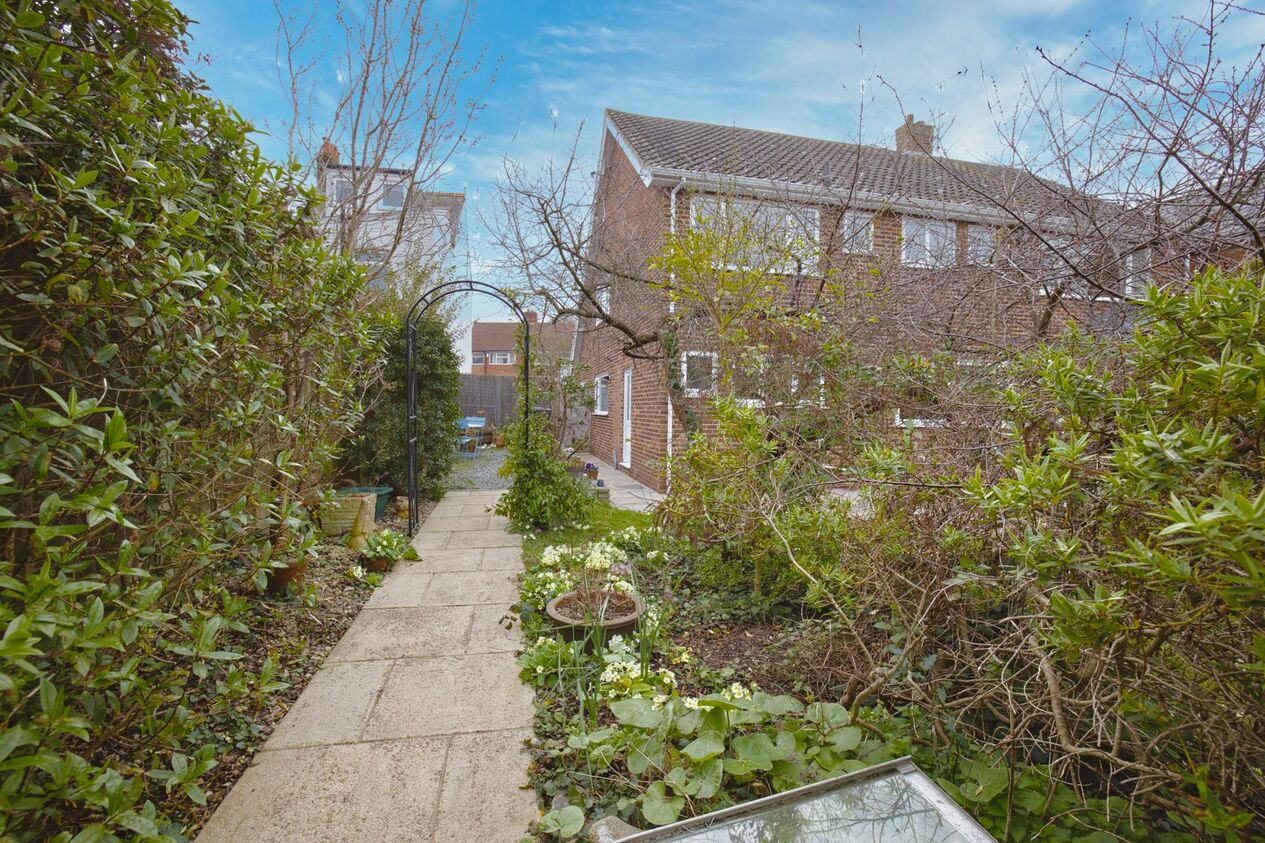 Properties For Sale in Northdown Road  Broadstairs