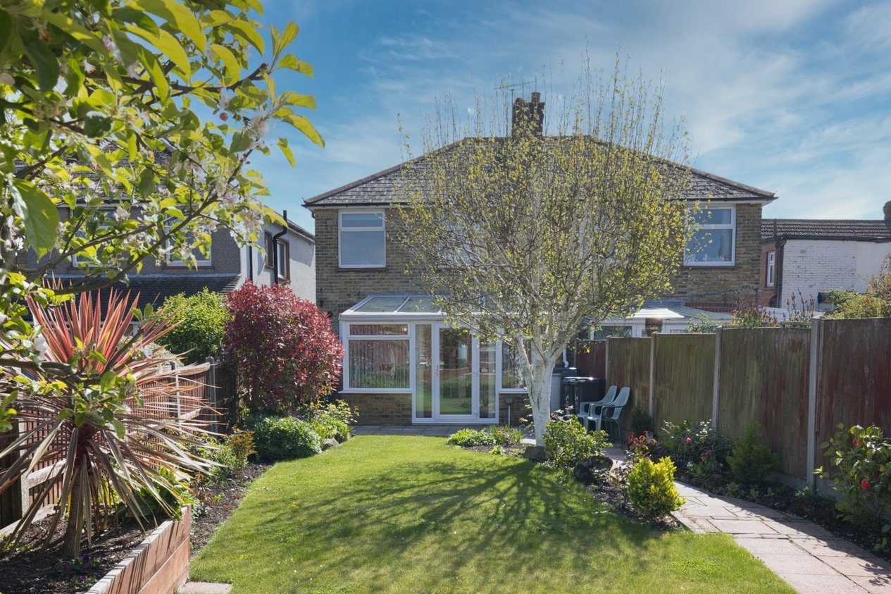 Properties For Sale in Northwood Road Broadstairs
