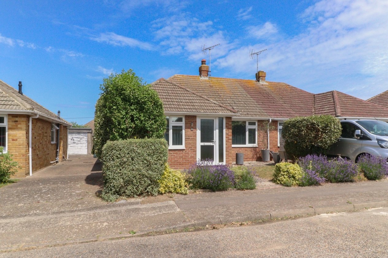 Properties Under Offer in Nottingham Road Birchington
