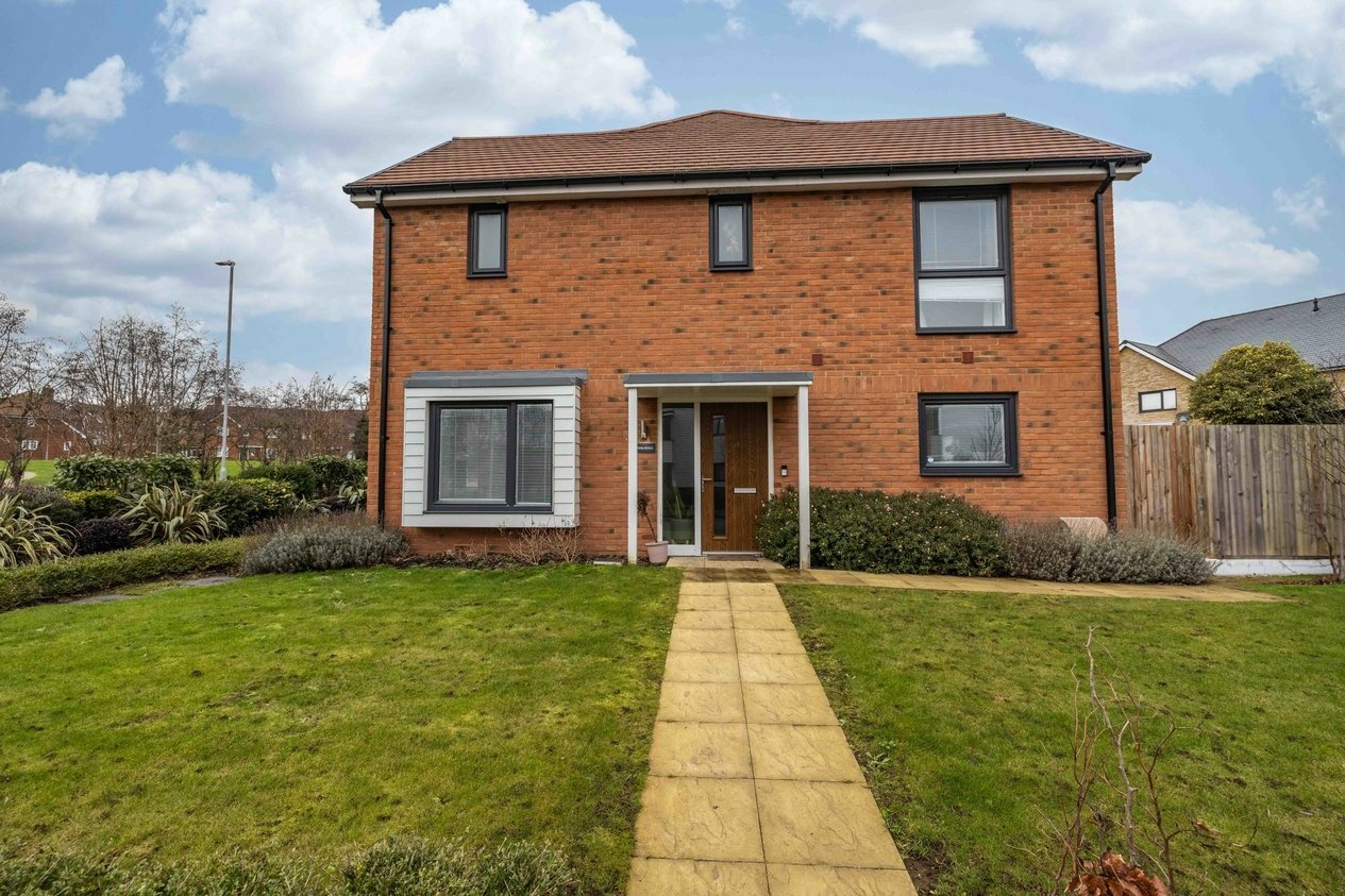 Properties For Sale in Nova Avenue  Faversham