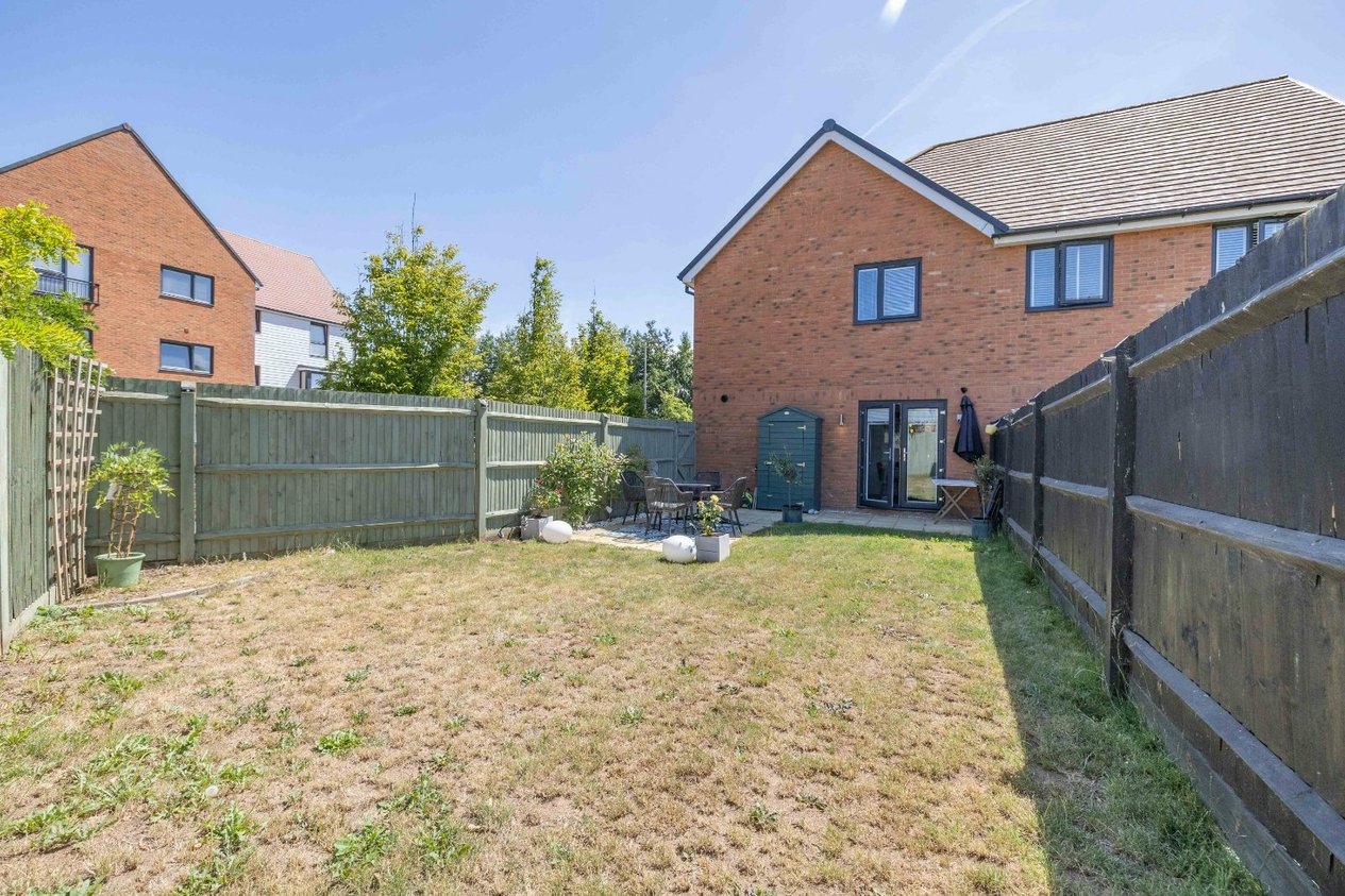 Properties For Sale in Nova Avenue Faversham