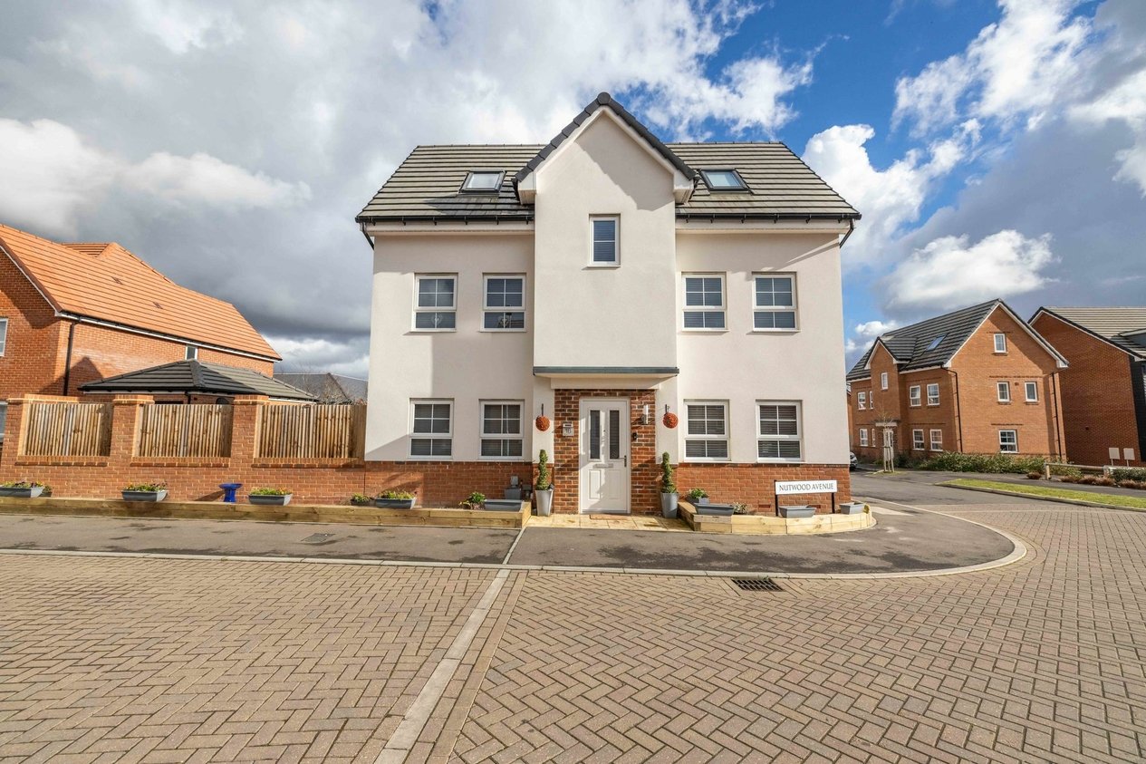 Properties For Sale in Nutwood Avenue  Sturry