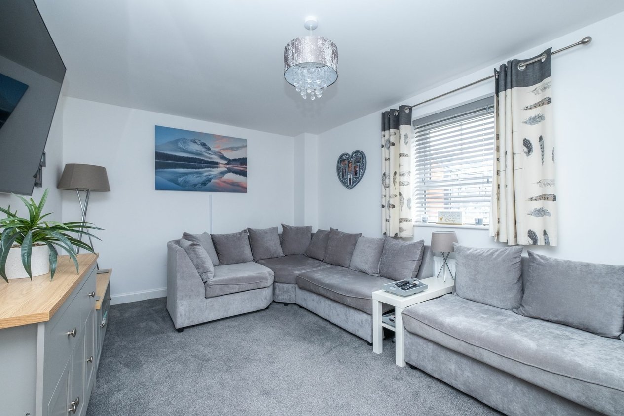 Properties For Sale in Nutwood Avenue  Sturry