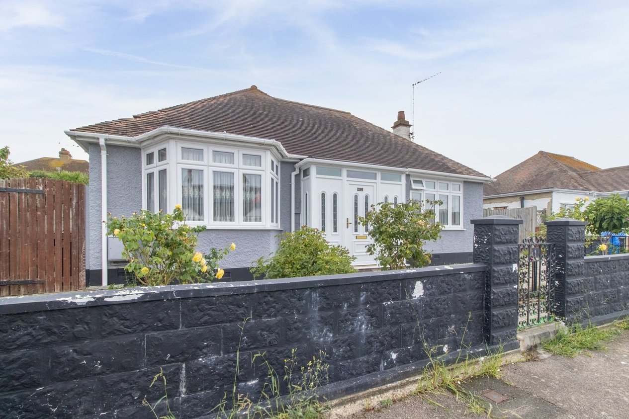 Properties For Sale in Oakdale Road  Herne Bay