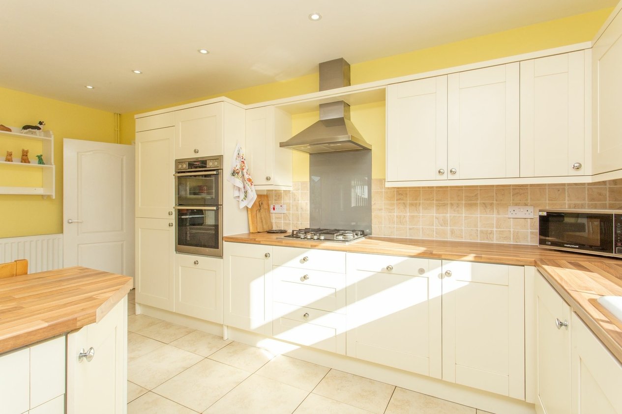Properties For Sale in Oakdale Road  Herne Bay