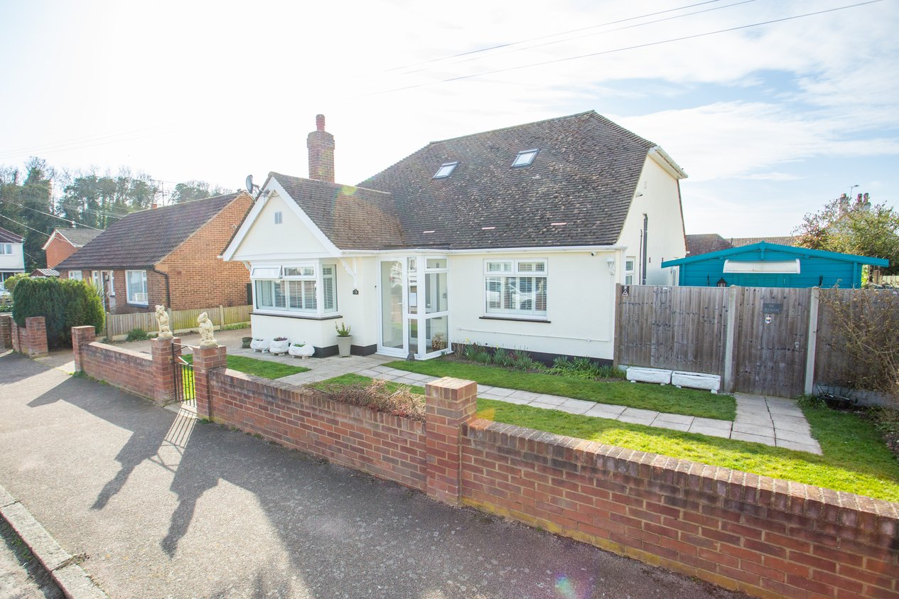 Properties Under Offer in Oakdale Road Herne Bay