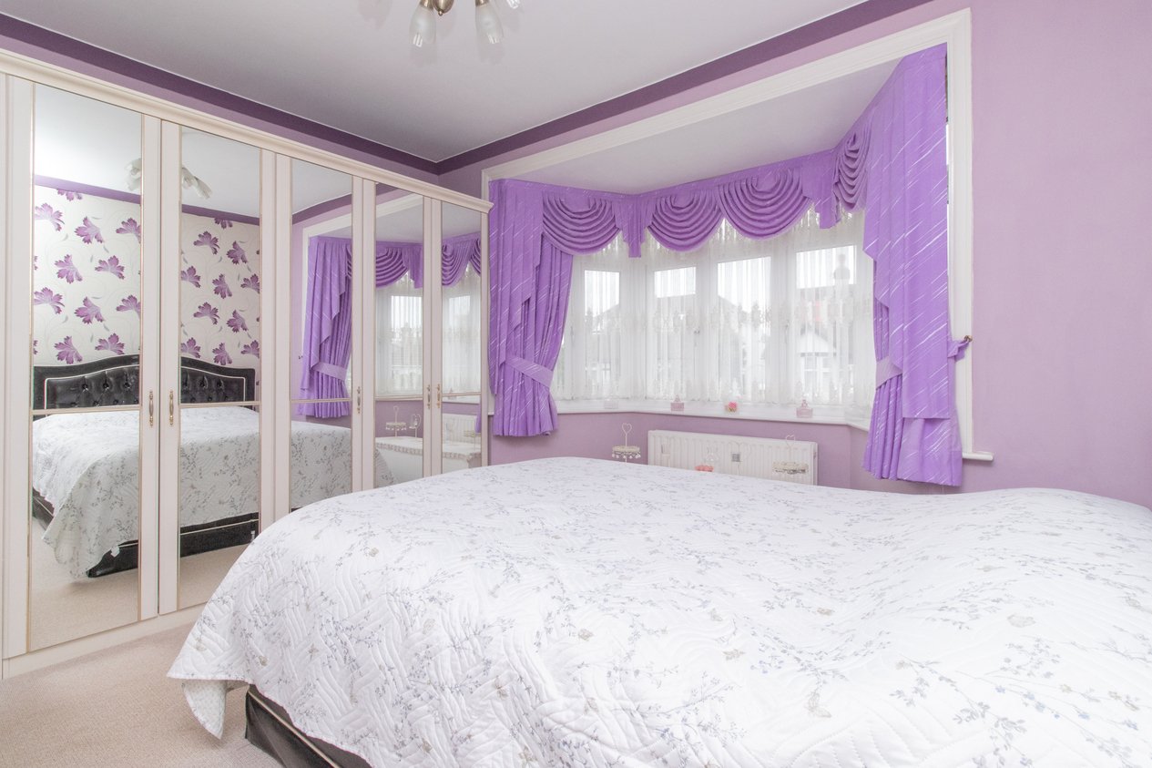 Properties For Sale in Oakdale Road Herne Bay